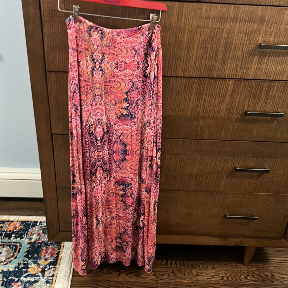 CYNTHIA ROWLEY Patterned Maxi Skirt. XS. - Picture 2 of 5